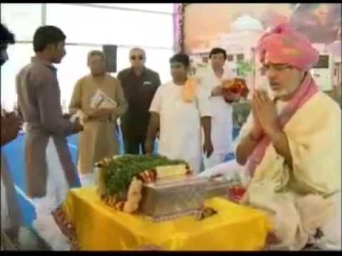 Sri Krishna Songs – Lord Krishna Aarti at Shrimad Bhagwat Katha