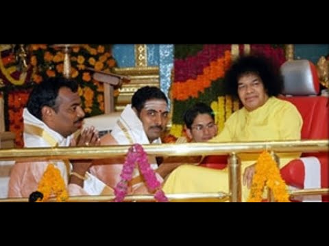 Bhagavanudu Puttina Panduga || Malladi Brothers || On Bhagwan Sathya Sai Baba's Birthday ?