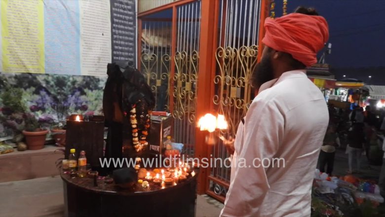 Hanuman Mandir Aarti – Hindu ritual during Maha Kumbh Mela in Haridwar