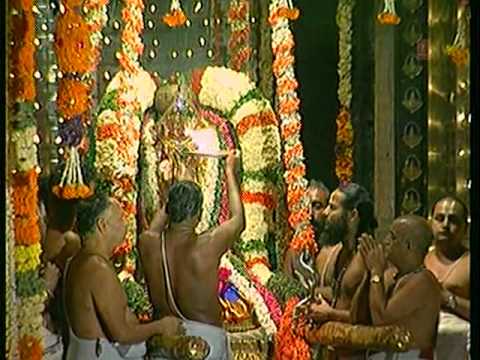 Govinda Namam [Full Song] – Sri Venkatesham Manase Smarami