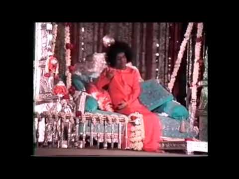 సాయి అని తీయగ పాడనా…Sāi Ani Tīyaga Pāḍanā | Sri Sathya Sai Baba Telugu Jhoola Songs
